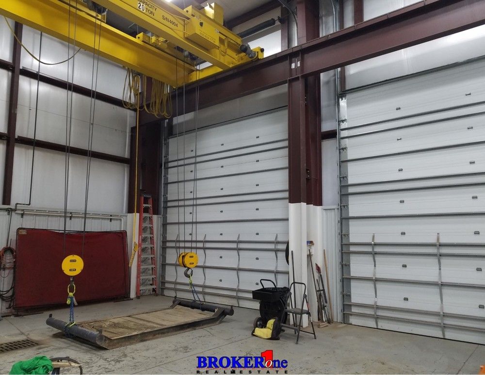 675 N 3rd Ave, Mills, WY 82604
